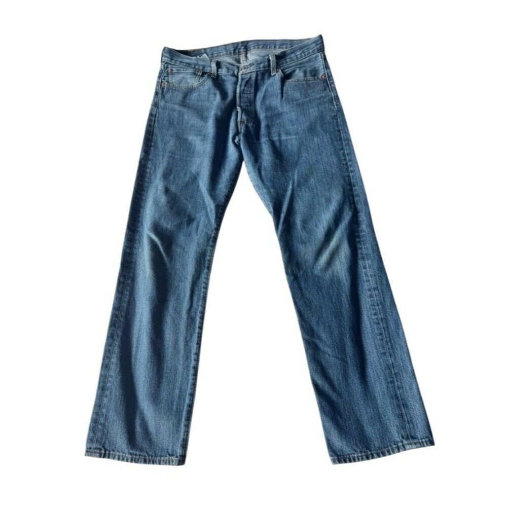 Levi’s 501 Men Size 34x32 (Act. 31) Regular Fit Straight Leg Button Fly Jeans